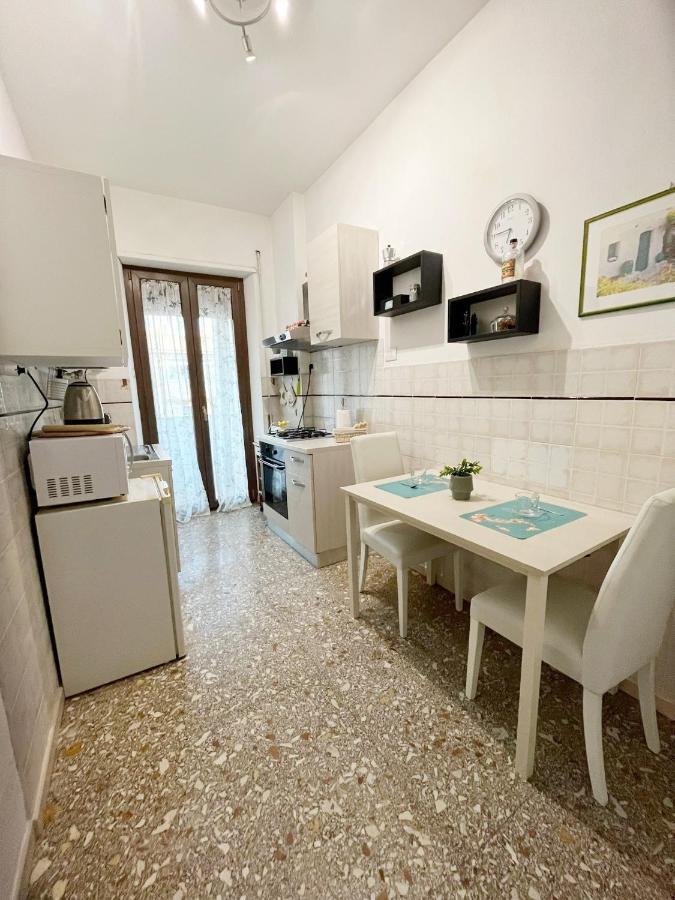 Basilica San Paolo Apartment Рим Екстер'єр фото